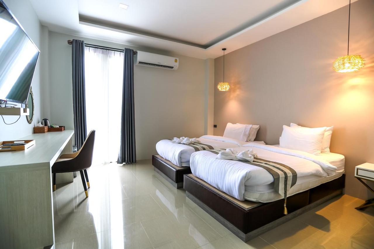วรฉัตร บูทีค โฮเทล Hotel เพชรบูรณ์ ภายนอก รูปภาพ